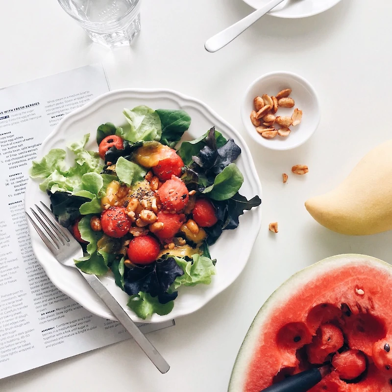 Peanut salad topping